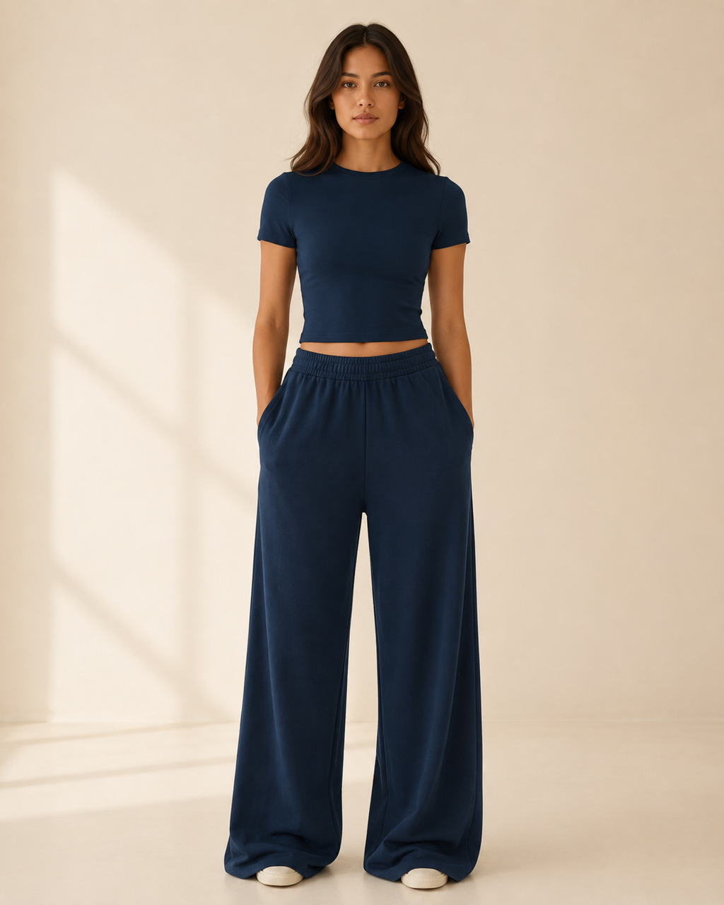 ELYNOVA Everyday Set – Cropped Tee + Wide-Leg Pants