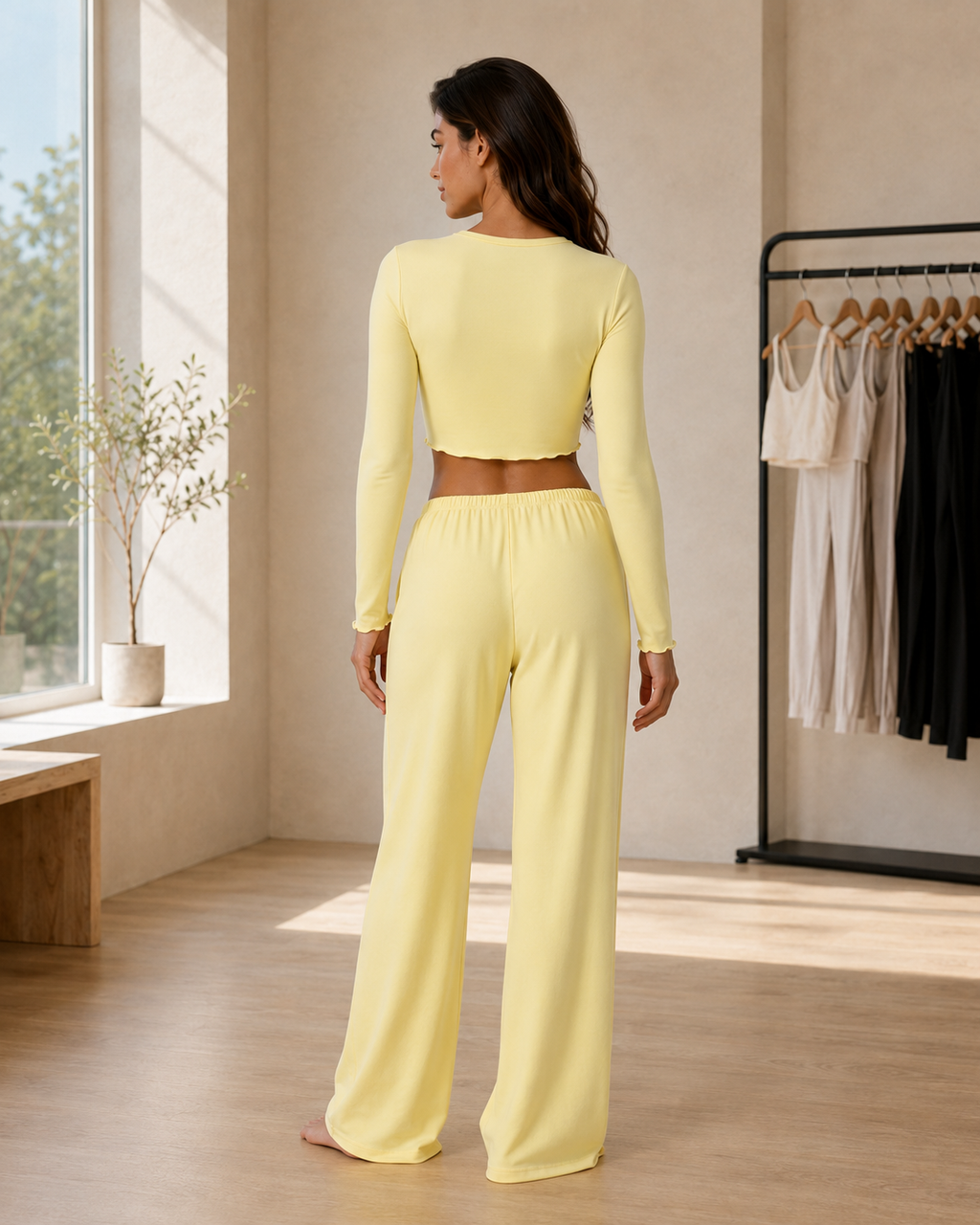 ELYNOVA Aura Top
